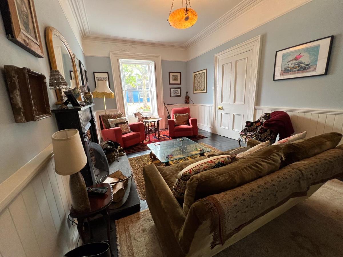 Unique Townhouse With Large Garden Down To The Sea Villa Killough Esterno foto
